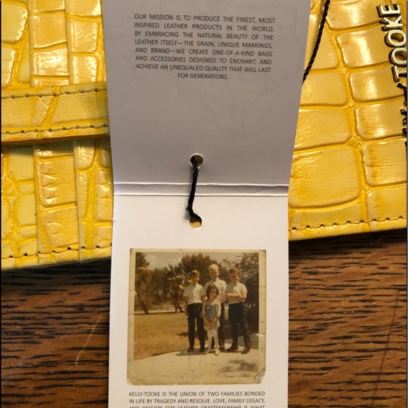 Kelly Tooke Card Stacker Wallet - Picture 7 of 8